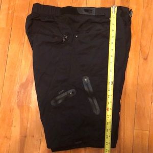 Zoic MTB shorts Black Lg Padded Liner included.